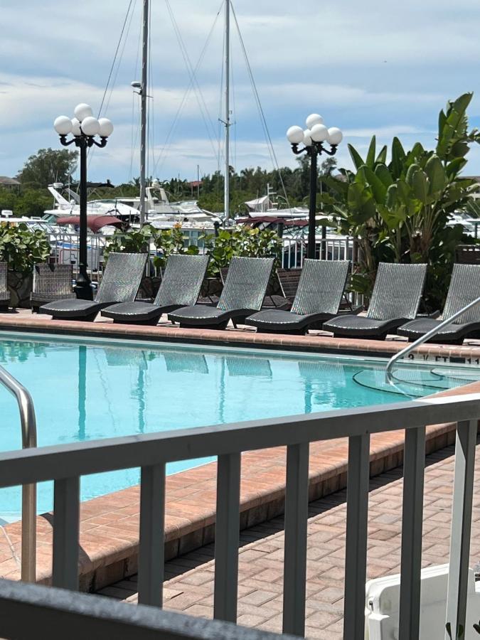 Marina Vibes - Sarasota Hotel South Bradenton Ngoại thất bức ảnh